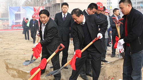 3月21日，信秀大厦建设项目奠基开工。