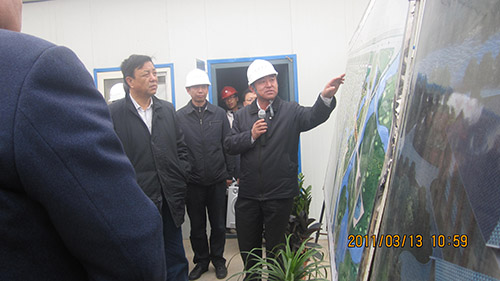 3月13日，吴忠市委书记白雪山一行在青铜峡市领导陪同下，视察指导上陵集团“黄河外滩”项目。